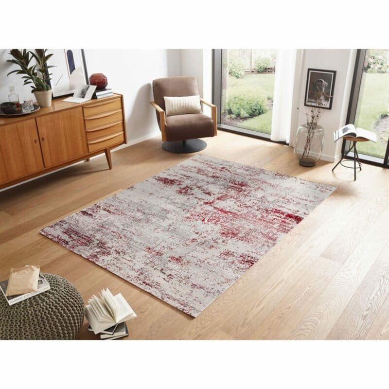 Astra „Antea“ Teppich im Design 201 in der Farbe Creme-Rot im Milieu.