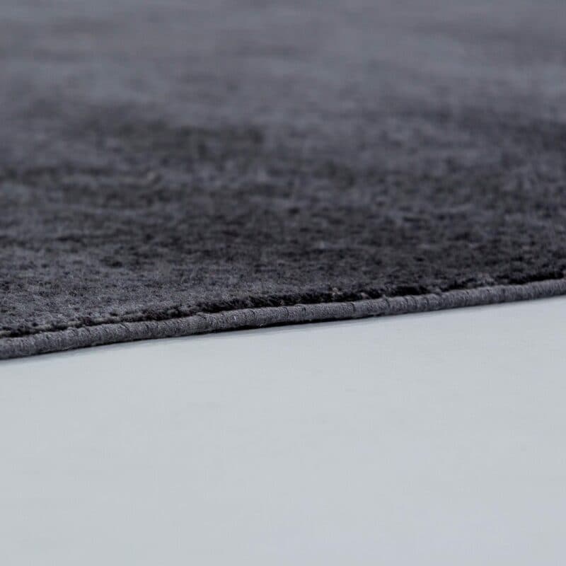 Astra Velvet 193 Teppich – Kante
