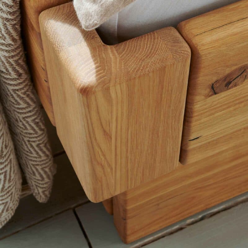 Natura 1660 Bett mit Schubladen – Detail Ecke