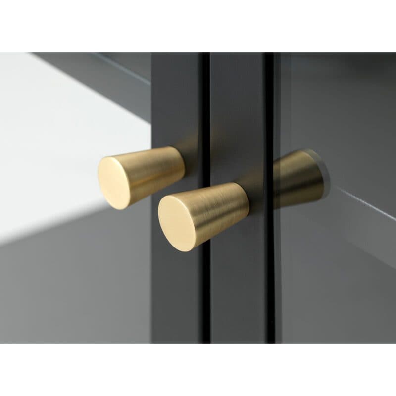 Trendstore Unell Vitrine - Detailansicht Griffe