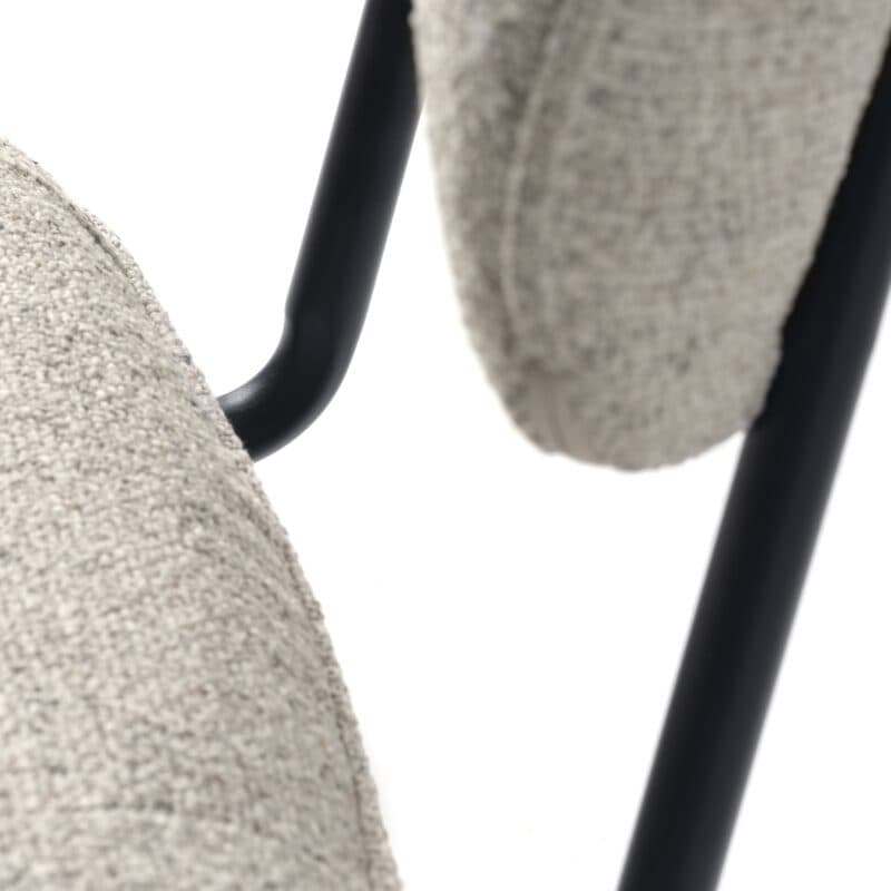 Liadomo Buffalo Polsterstuhl in Bezug Hevre 22 off white Melange - Detailbild.