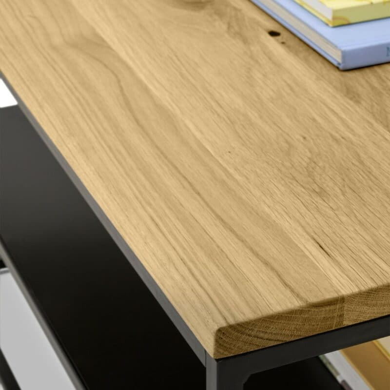 Trendstore Cami Couchtisch mit Platte aus massiver Eiche - Detail