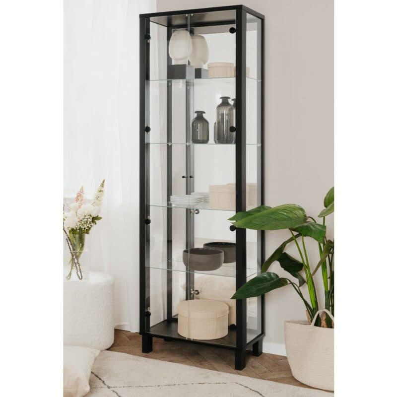 Liadomoi Falbi Vitrine mit verspiegelter Rückwand - Wohnbeispiel