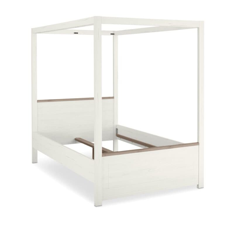 set one by Musterring York-Schlafen Himmelbett in Pino Aurelio NB/Eiche Nelson NB ohne Gardinen - Perspektivansicht
