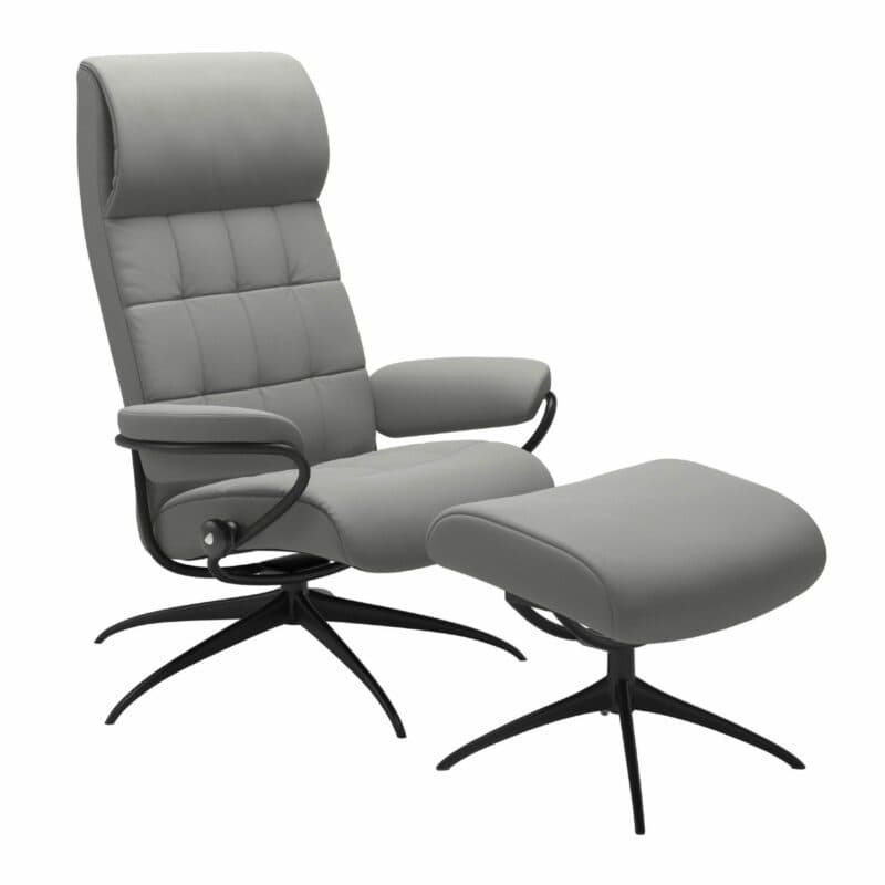 Stressless London Sessel High Back mit Hocker in Leder Paloma Silver Grey – Gestell mattschwarz