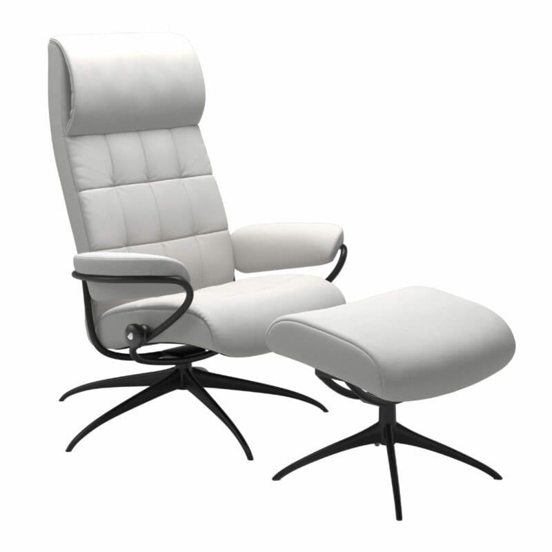 Stressless London Sessel High Back mit Hocker in Leder Batick snow – Gestell mattschwarz