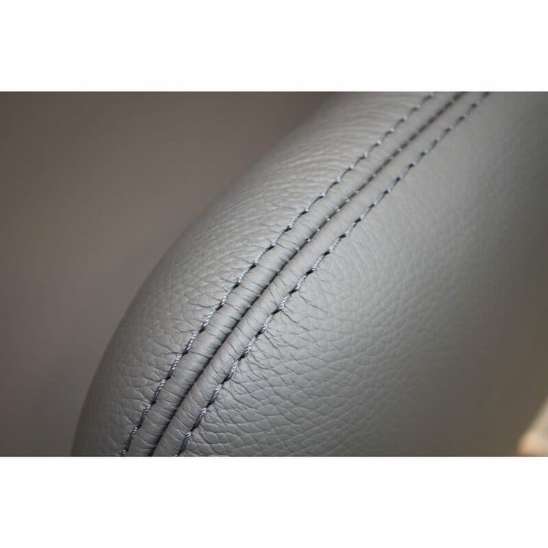 Comfort Republic „Rufus“ Drehsessel - Medium - Lederbezug und Naht