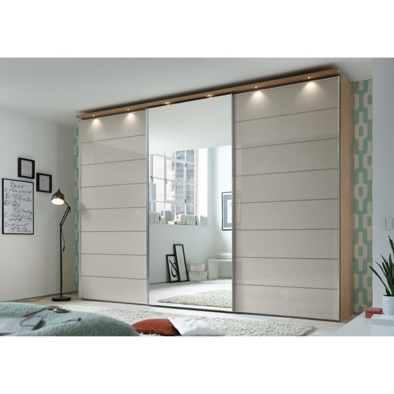 Staud Arango Schwebetürenschrank Wohnbeispiel 1