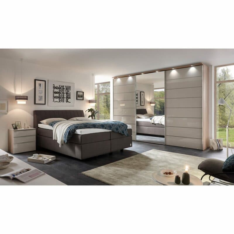 Staud Arango Schwebetürenschrank Wohnbeispiel 3