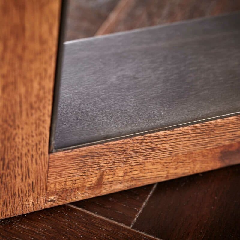 Styles United Esstisch Clifton mit U-Holzgestell Detailansicht Gestell mit Metalleinlage