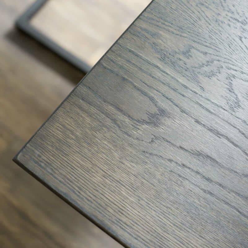 Styles United Esstisch Clifton mit U-Metallgestell Detaillansicht Tischplatte