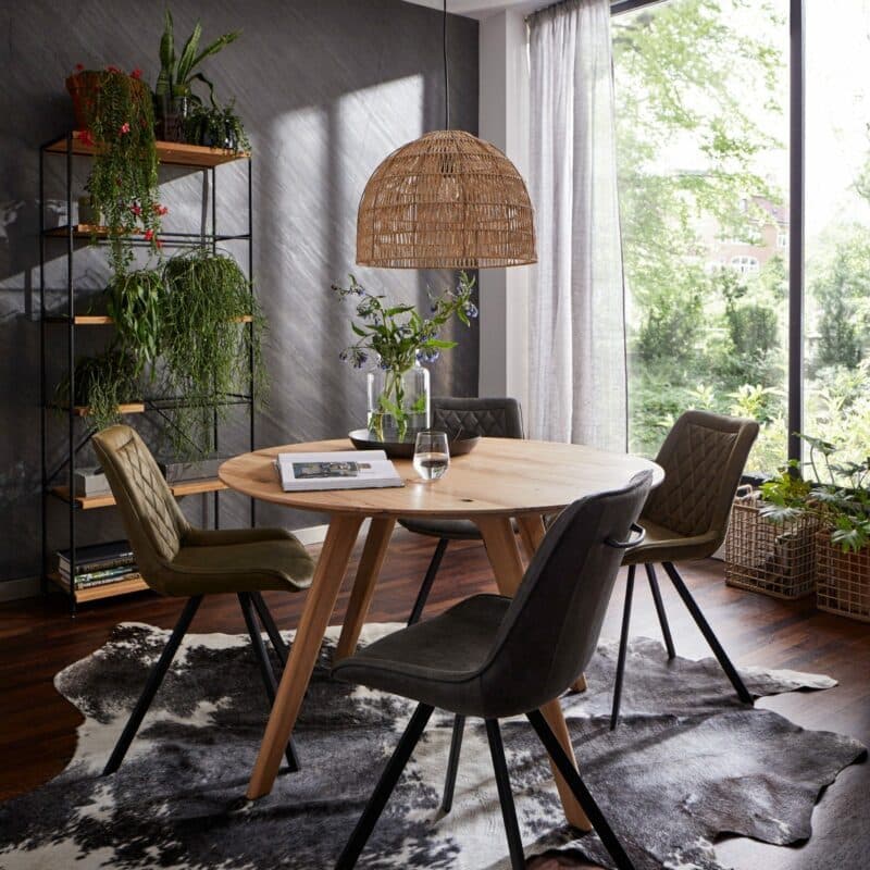 Natura Hartford Standregal mit drei schmalen und drei breiten Regalböden als Wohnbeispiel