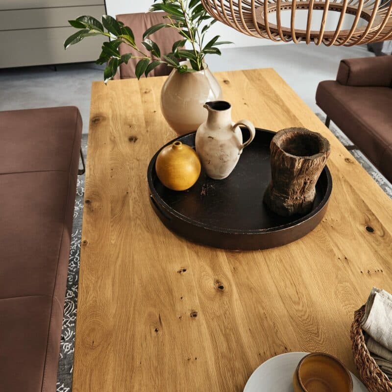 Musterring T2050 Esstisch Detail Massivholztischplatte.