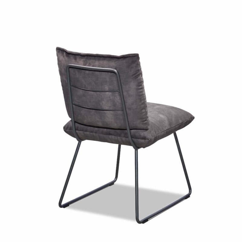 Musterring Pinero Esszimmerstuhl mit flexiblem Rückenkissen. Sitztiefe: 42 cm