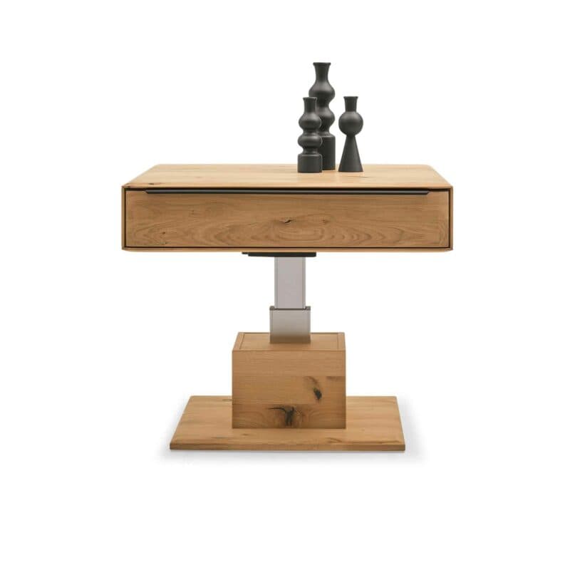Musterring Puerto Couchtisch in Asteiche natur in frontaler Ansicht zeigt Liftfunktion.