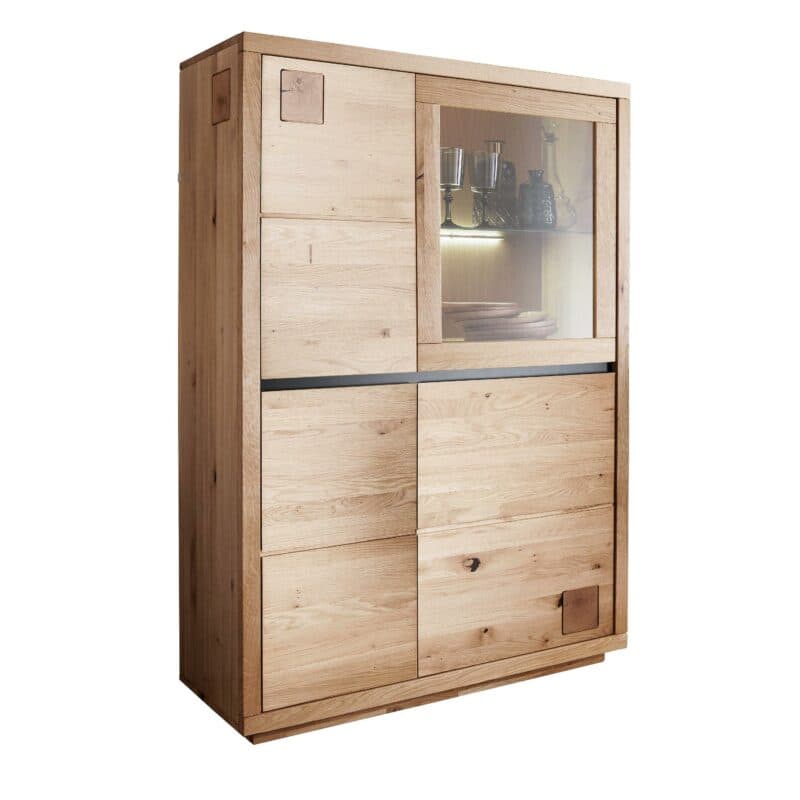 Trendstore Gordian Highboard aus massiver Kernbuche als Freisteller.