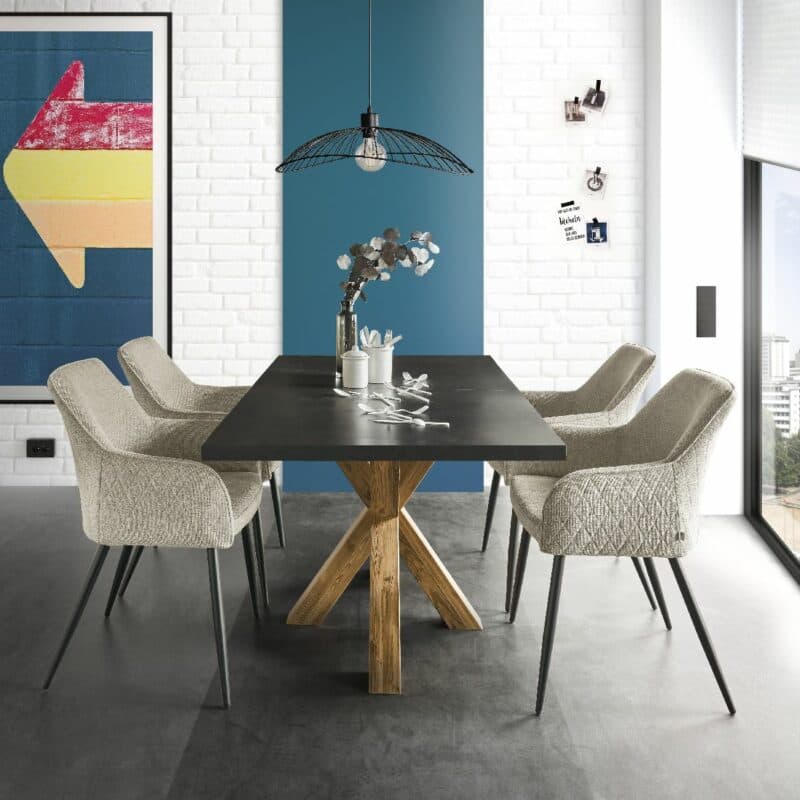 set one by Musterring Newport Armlehnstuhl in beige – Wohnbeispiel