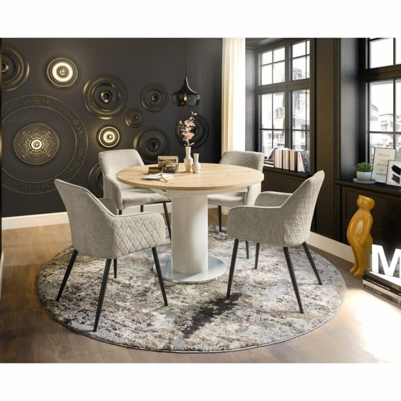 set one by Musterring Newport Armlehnstuhl in beige – Wohnbeispiel