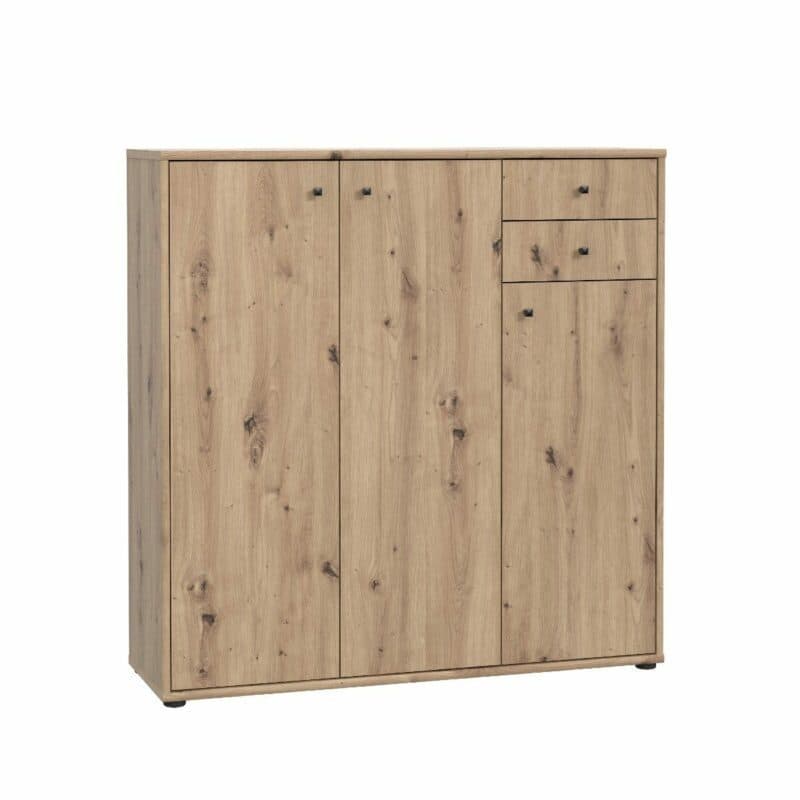 Trendstore Faik Kommode mit drei Türen und zwei Schubladen in Artisan Eiche Dekor und mit Griffen in Schwarz als Freisteller.