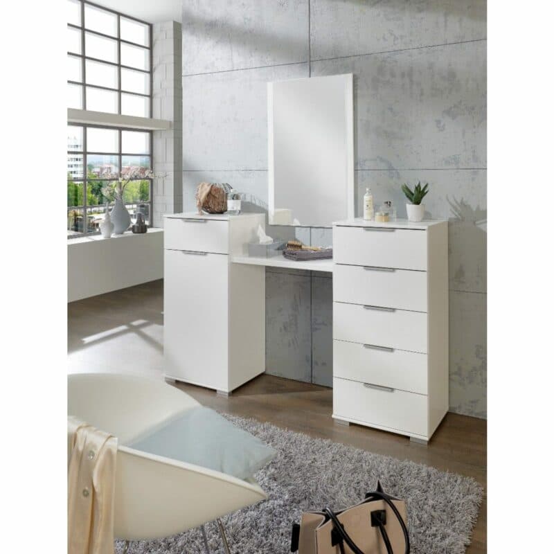 Wimex Easy Plus Schminktisch mit zwei Kommoden, Platte und Spiegel in Weiß als Wohnbeispiel.