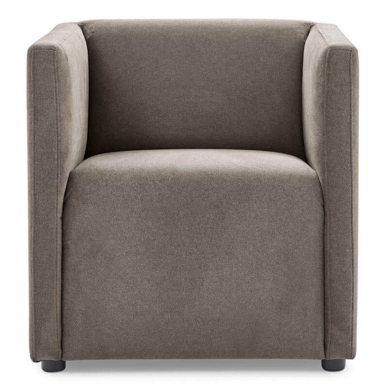 Calizza Interiors Grivola Sessel mit Bezug Flachgewebe Eco-Soil 12 cappuccino – Frontansicht