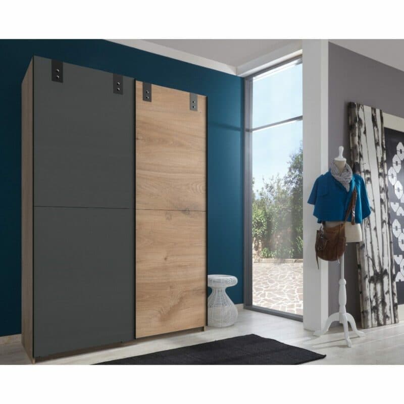 Wimex Liverpool Schwebetürenschrank mit der Breite 135 cm – Wohnbeispiel