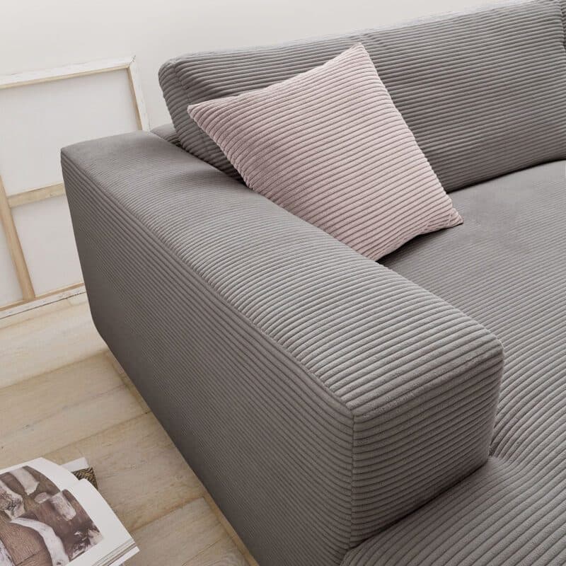 Musterring Lucia 3,5 Sitzer Ecksofa Cord mit Ottomane links und Bezug in Dark Grey – Detail Bezug