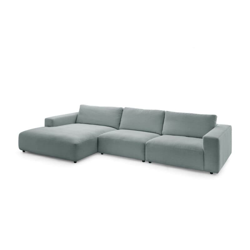 Musterring Lucia 3,5 Sitzer Ecksofa Cord mit Ottomane links und Bezug in Light Blue – Detail Armlehne