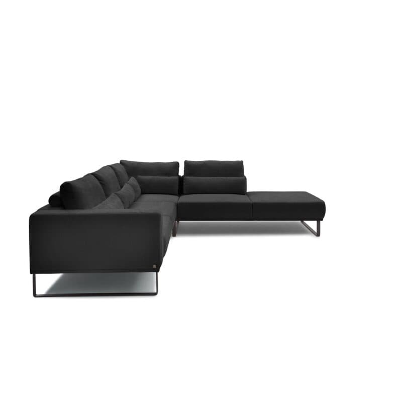 Musterring JustB! Ecksofa Ottomane rechts Bezug Strukturgewebe Yelda black Metallkufe schwarz matt Seitenansicht