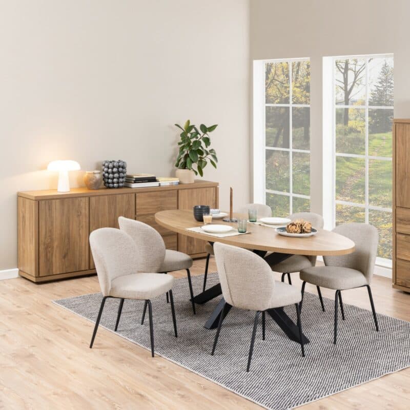 Esszimmerstuhl in Bezug Monza Beige 60 und Gestell in Metall Schwarz matt - Wohnbeispiel