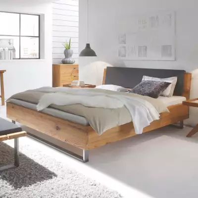 Hasena Oak-Wild Sion Cadro 23 Ravo Indus Massivholzbett - Wohnbeispiel