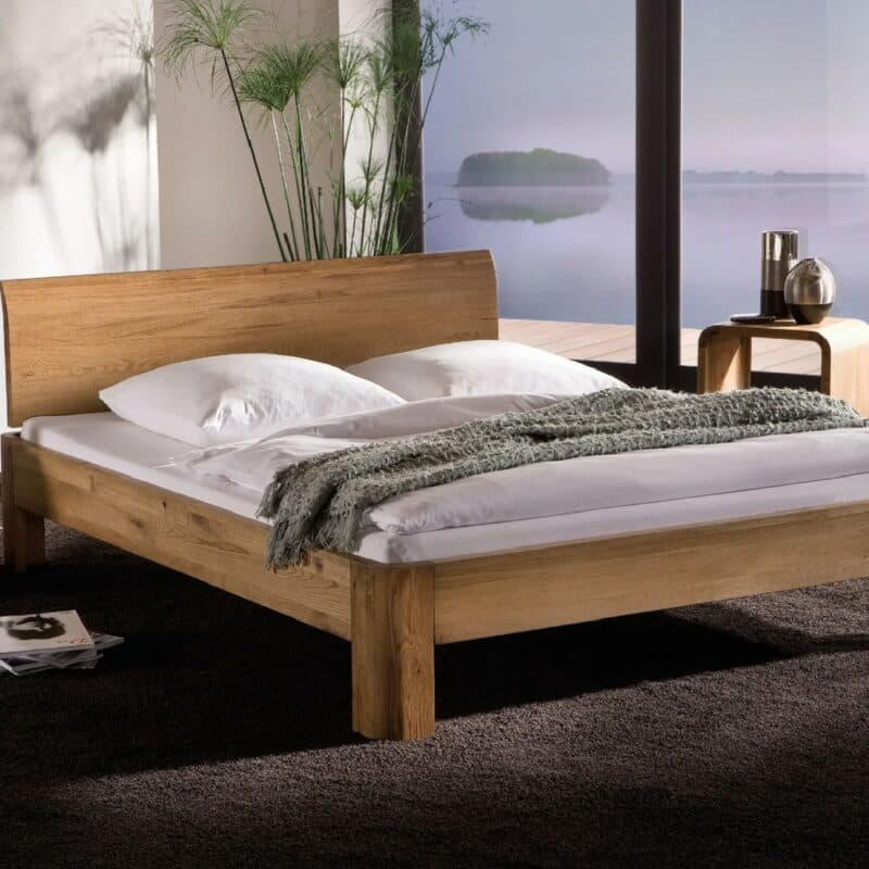 Hasena Oak-Line Lisio Modul 18 Ronda Massivholzbett in Eiche natur gebürstet und geölt - Wohnbeispiel