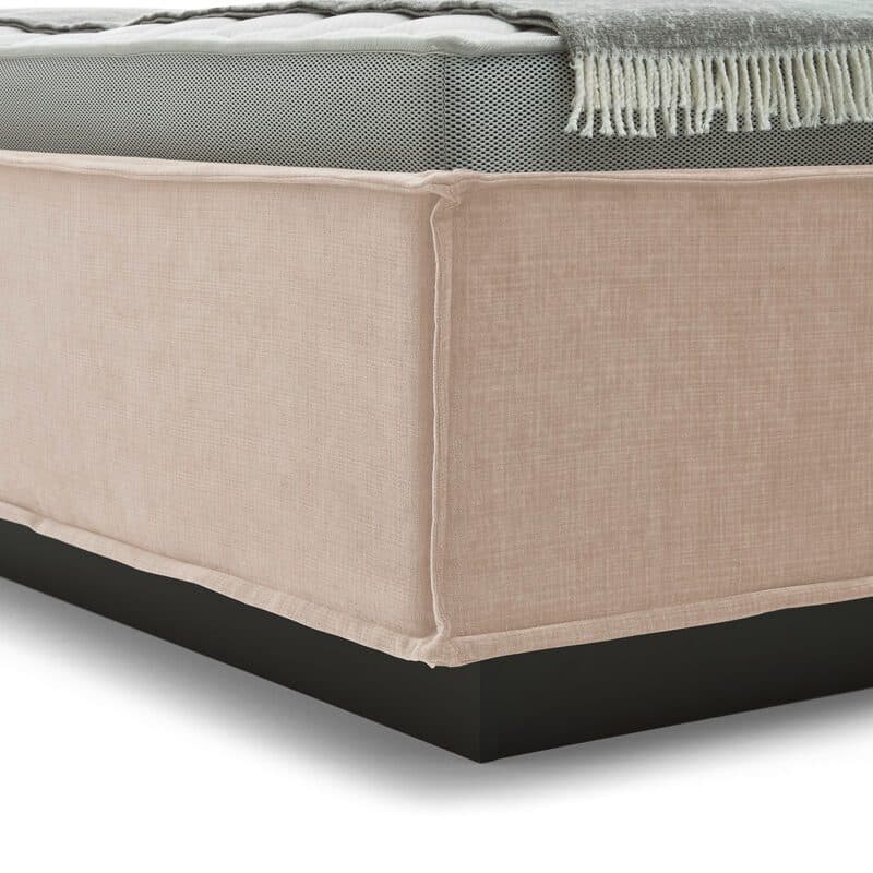 Musterring JustB! Polsterbett in Flair 10070 weiß Detailbild Fußteil