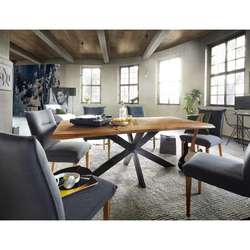 Trendstore Garry Esstisch mit Doppel-X-Gestell und Platte mit gedrehter Kante – Wohnbeispiel