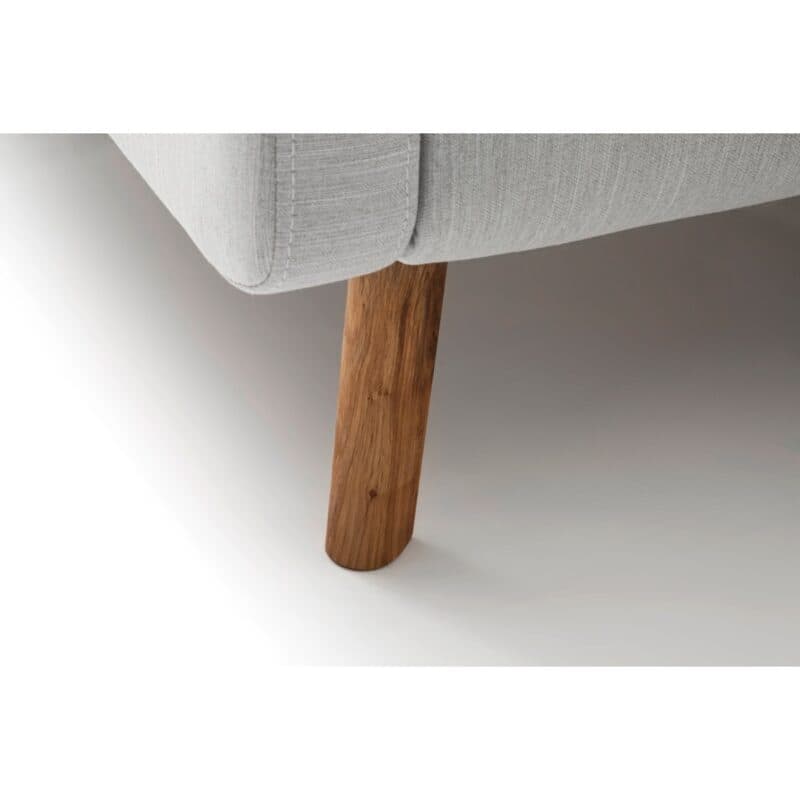 Meise Lotte Polsterbett in Bezug Melva hellgrau und Füßen aus Massivholz eichefarbig - Fuss Detail