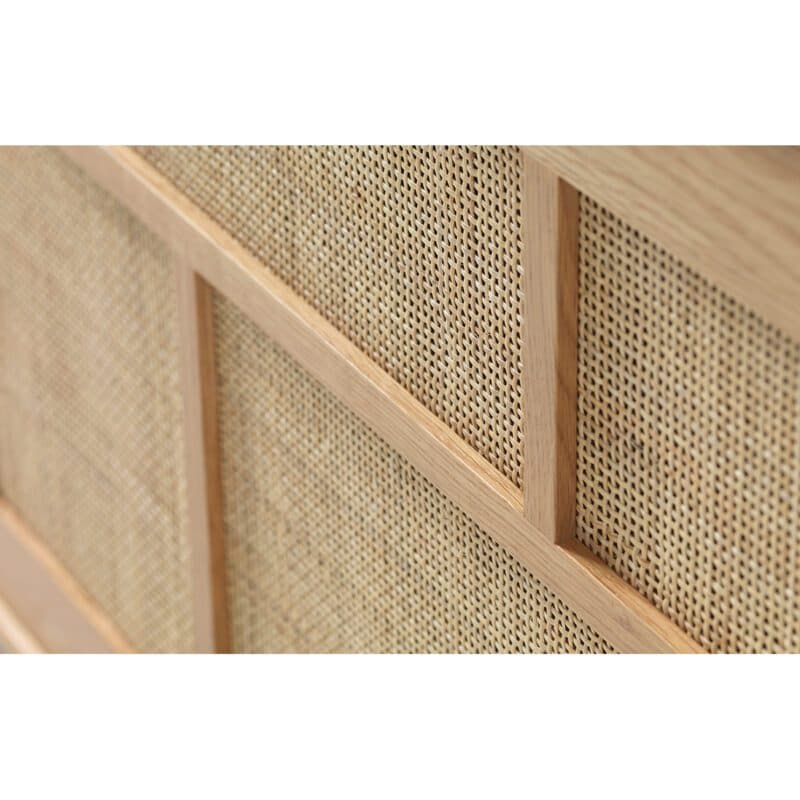 Trendstore Uppsala Sideboard aus furnierter Eiche (natur) mit Rattangeflecht - Detail