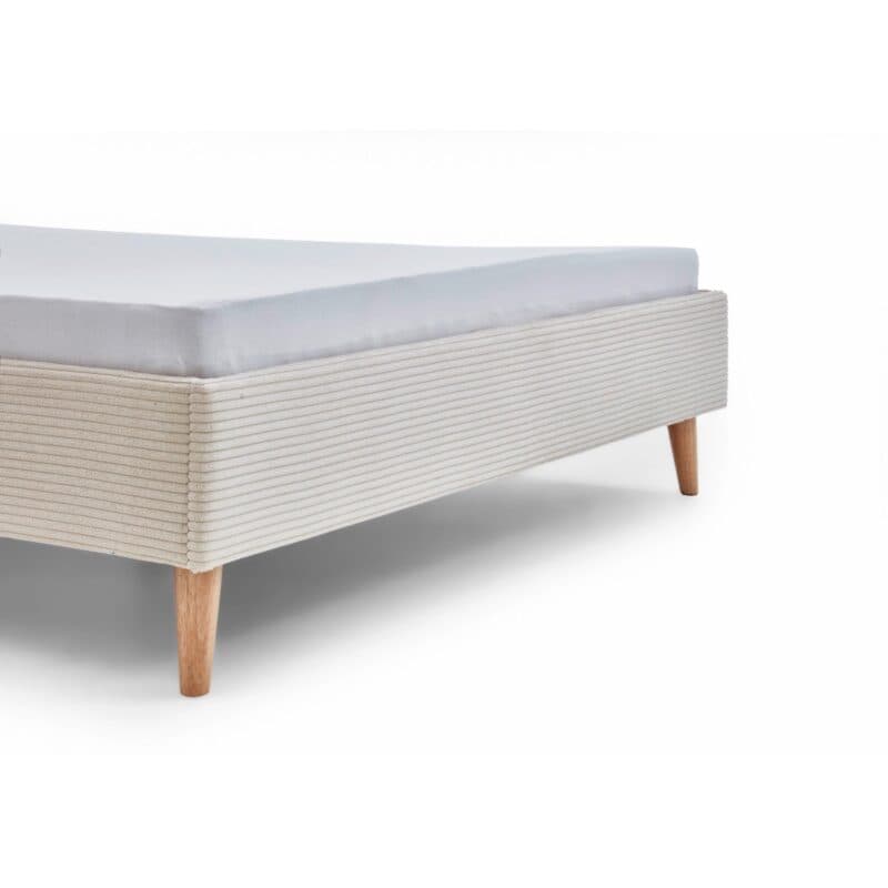 Meise Wicki Polsterbett mit Bezug aus Cord in Beige - Detailansicht Fußteil