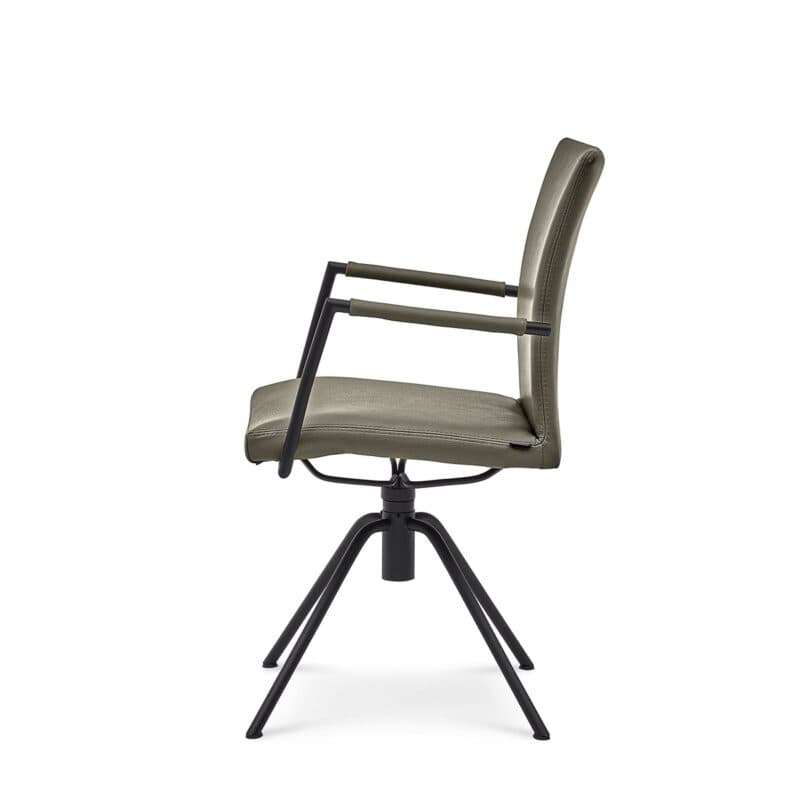 Musterring Helmond 6720 Drehstuhl Leder Granada moss Rundrohr Edelstahl schwarz Freisteller Seitenansicht