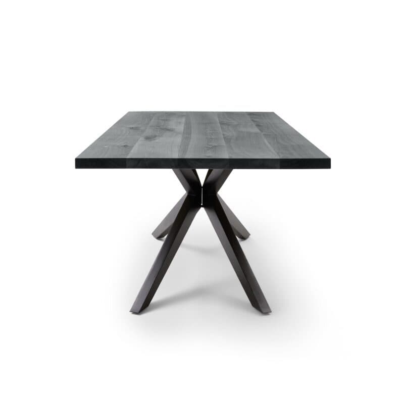 Musterring Tiama Esstisch Barock-Eiche schwarz gebürstet lackiert Sterngestell Eisen schwarz Freisteller seitlich