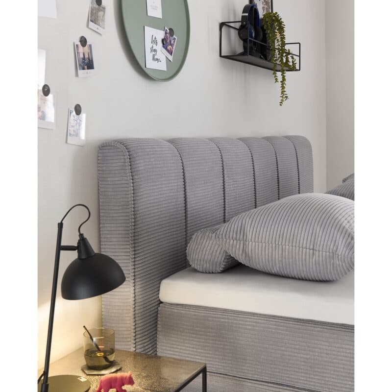 set one by Musterring Fairfield Boxspringbett Zoom dove Kopfteil 02 Box A Detailbild mit Topper mit Kissenset