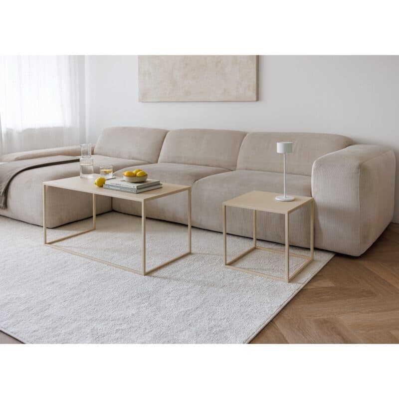 Metallbude Tre Semnia X 3-Satz Tisch in Cashew - Wohnbeispiel