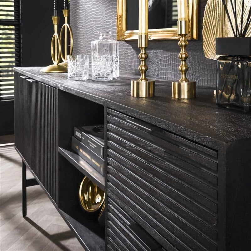 Liadomo Zürich Sideboard mit Holzlamellen in Schwarz - Wohnbeispiel Detail