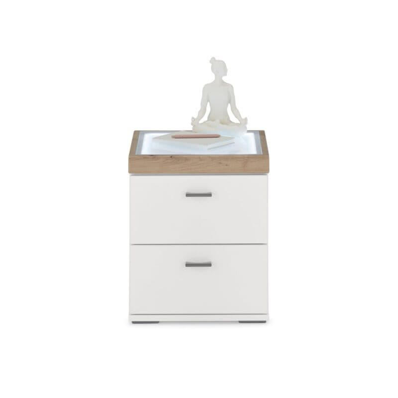 Set One by Musterring Lancaster-Dielen Kommode Type 111 Ausführung A Weiß matt Absetzungen Eiche artisan Nachbildung frontal Beleuchtung an