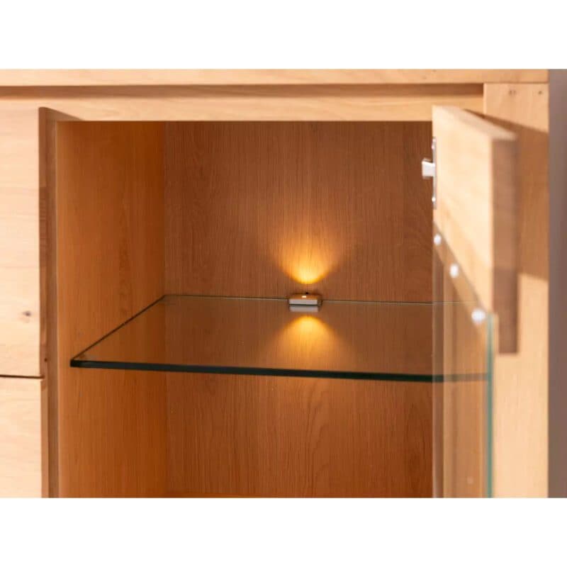 Liadomo Vigo Wohnwand mit Fronten aus Wildeiche massiv gewachst - Highboard mit Glasboden - ohne abgebildete Beleuchtung