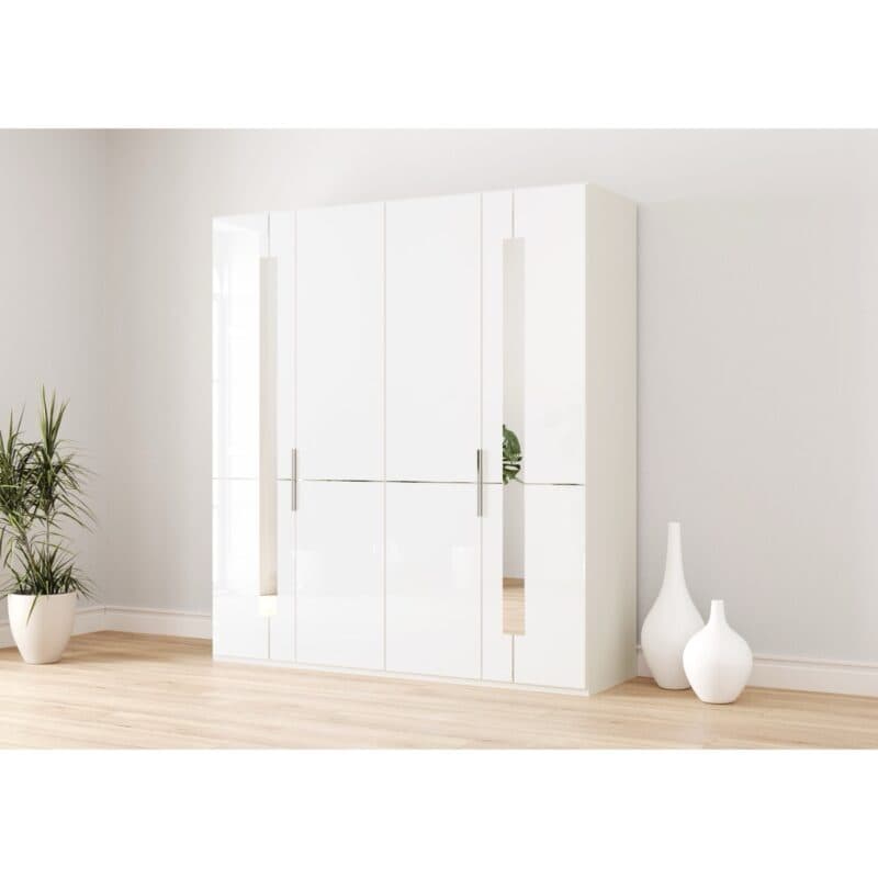 Musterring Imola Kleiderschrank mit 4 Drehtüren in Weiß inkl. 2 Zierspiegel - Wohnbeispiel