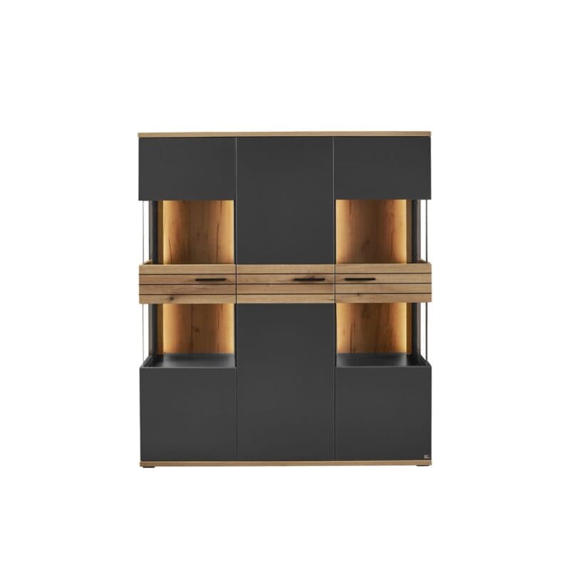 set one by Musterring Quincy Vitrine mit 3 Türen in Dekor Anthrazit Absetzung in Eiche Nachbildung - Frontansicht - beleuchtet