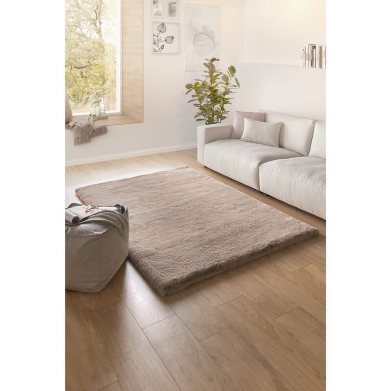Musterring Gustav kuscheliger Teppich in Taupe - Wohnbeispiel
