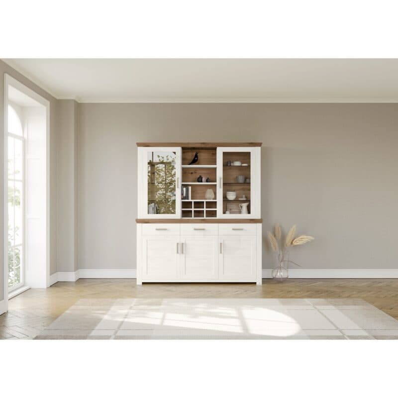 set one by Musterring York Kombination 22 mit einer Deckplatte in Artisan Eiche Nelson und einem Korpus in Pino Aurelio – Wohnbeispiel