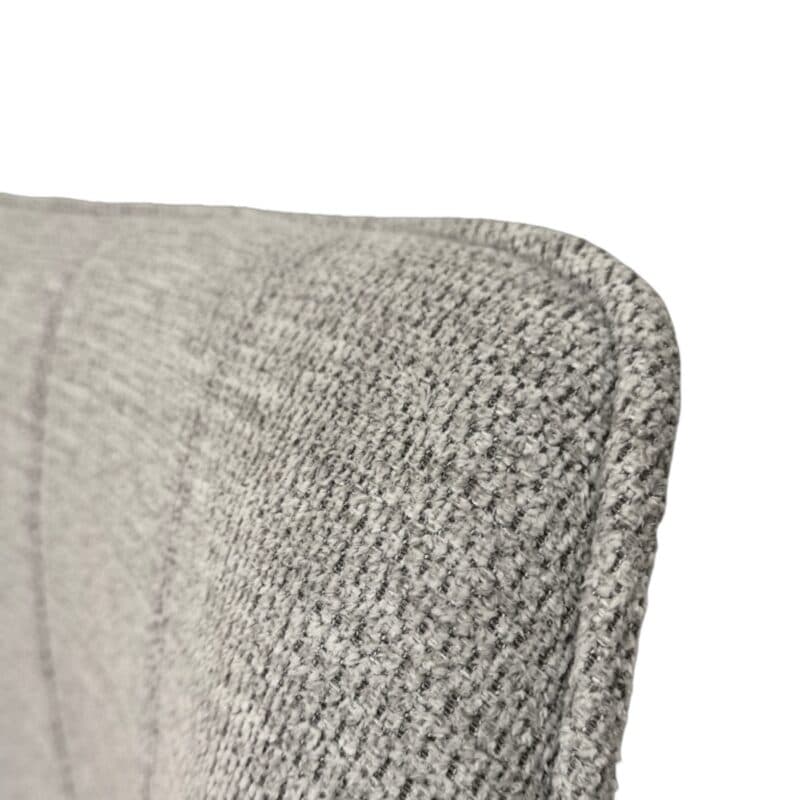 Louming Maresa Armlehnstuhl 2er-Set in Bezug Argon 80 silver - Detailbild Rückenlehne