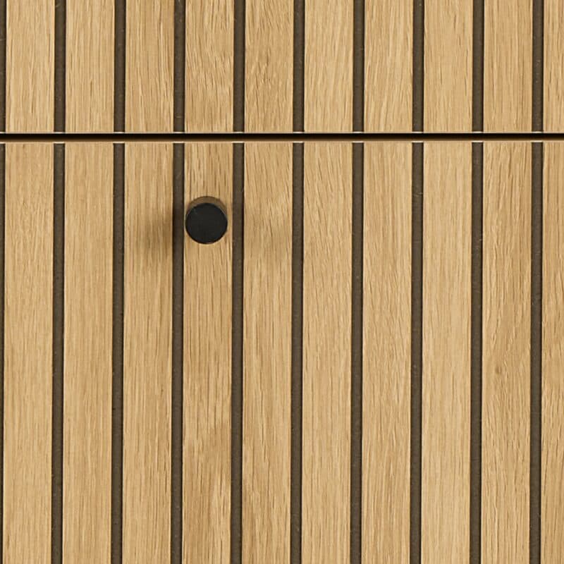 Trendstore Adely Kommode mit Schubladen, in Eiche Nachbildung mit Lamellenfronten - Detailbild Front